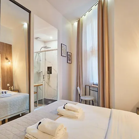 Superb Le Marais Parigi