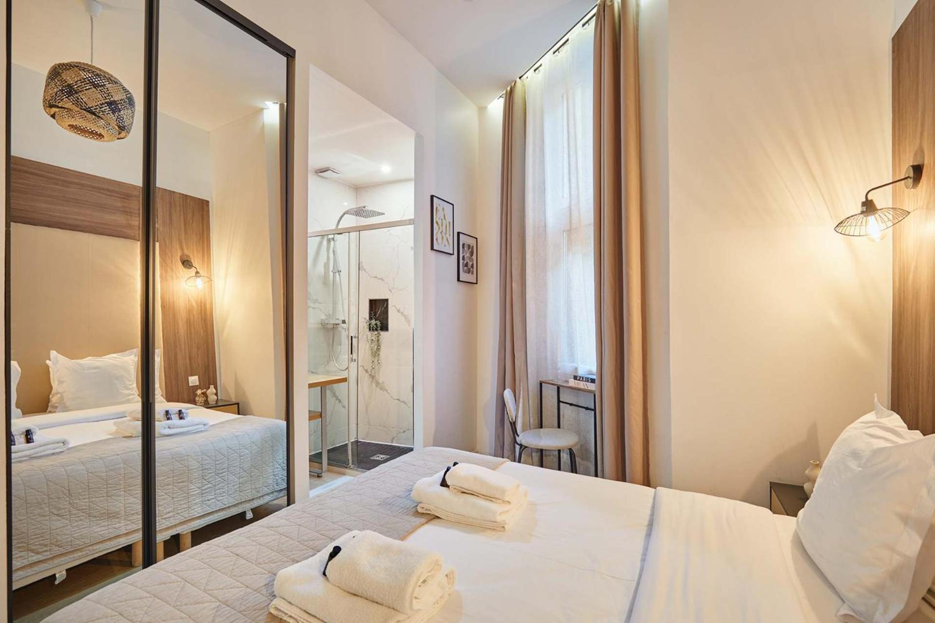Superb Le Marais Paris